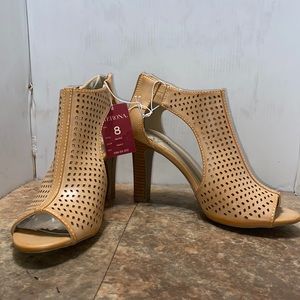 Merona heels sz 8